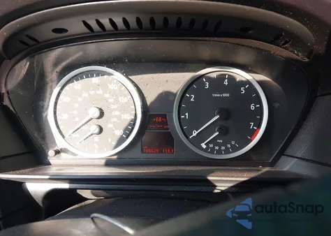 2006 BMW 525Xi z USA, uszkodzony, nr VIN WBANF33576CS36162